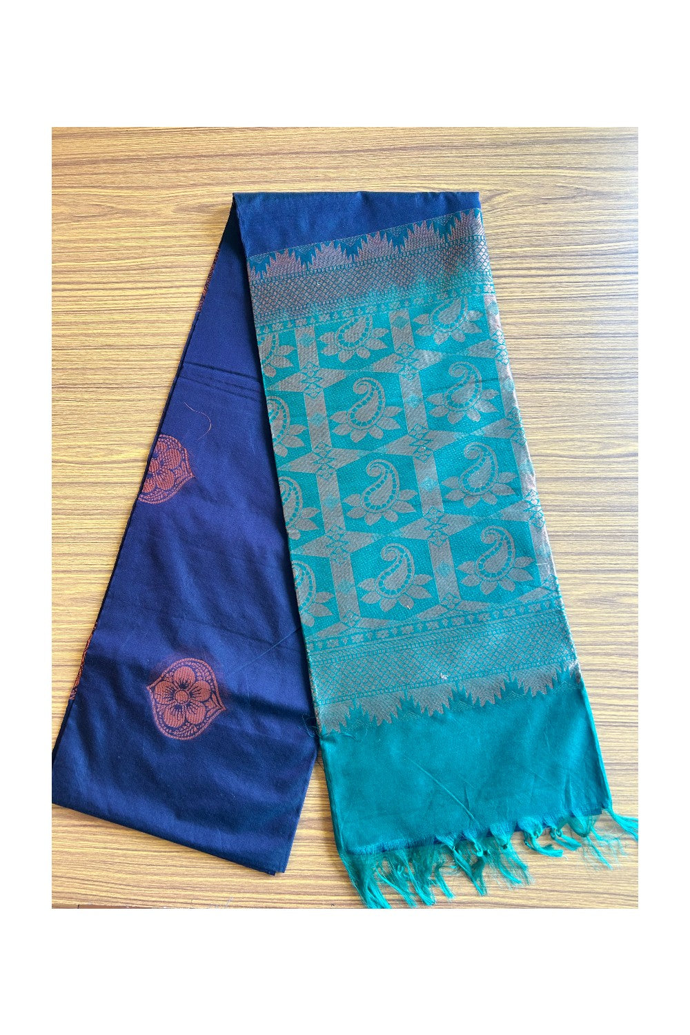 KaithariKada- Balaramapuram Saree - 100% PURE Cotton Silk- Navy Blue & Green. -1KK1006JAYA.