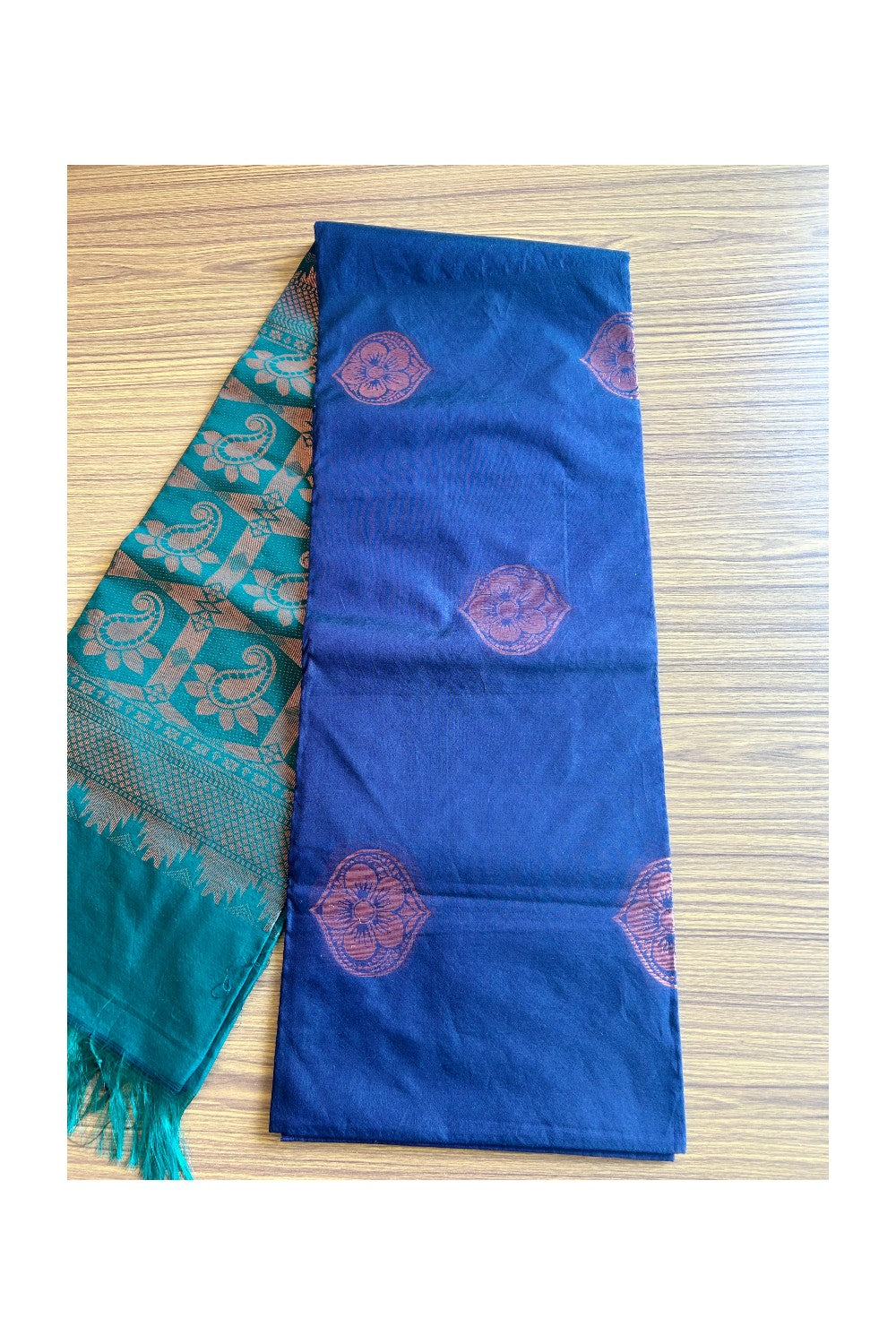 KaithariKada- Balaramapuram Saree - 100% PURE Cotton Silk- Navy Blue & Green. -1KK1006JAYA.