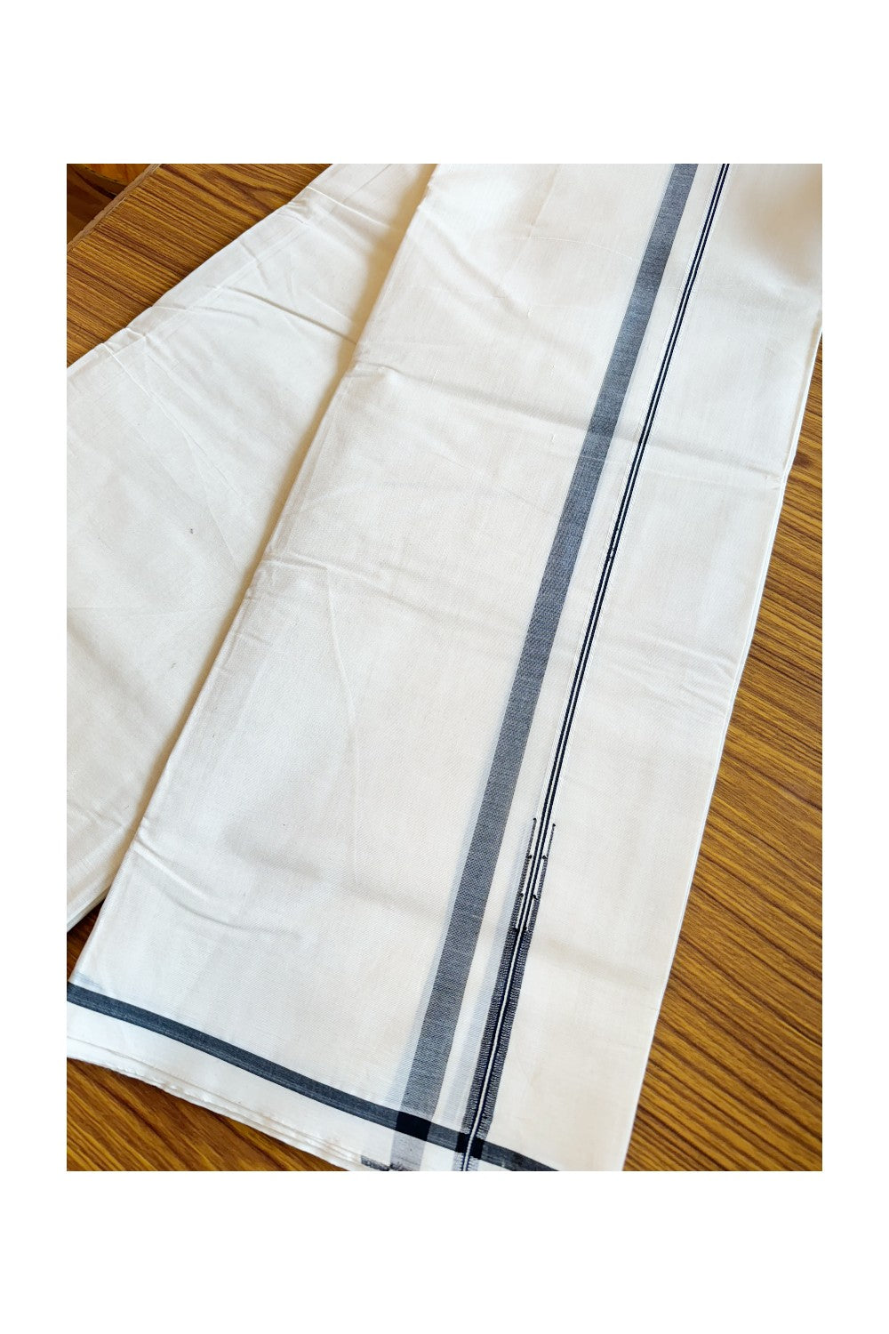 32% DISCOUNT ! KaithariKada 100% Cotton OFF WHITE Double - (Unbleached) Dhoti/Mundu- Black Mulloth + Puliyilakkara Mundu 1