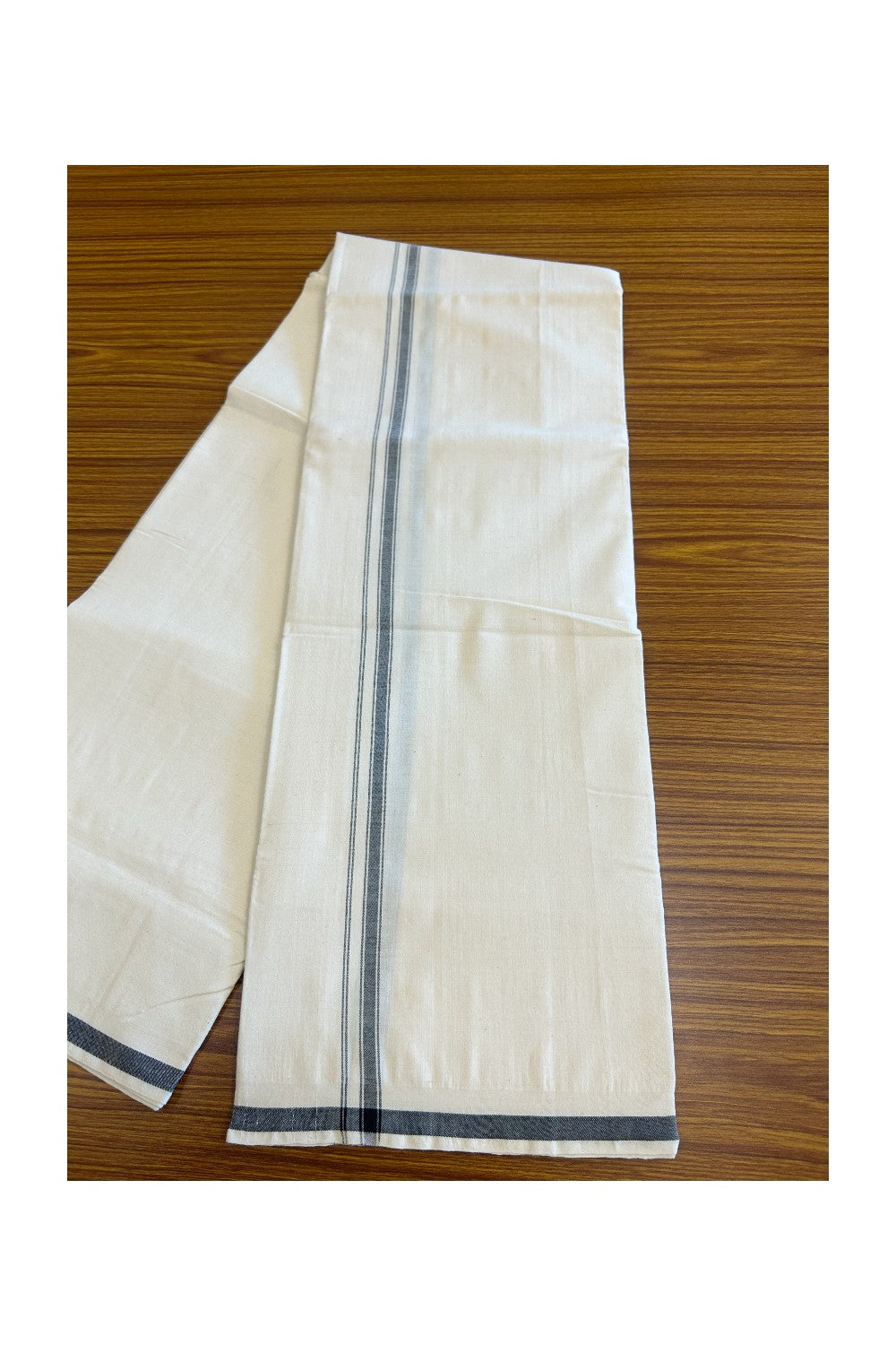 32% Discount ! KaithariKada 100% Cotton Balaramapuram HANDLOOM Off white (Unbleached) Single Mundu/Dhoti -  0.75 inch Ash  Black Kara - 2.