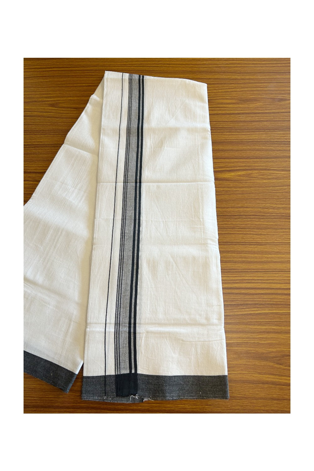 13% DISCOUNT ! KaithariKada Balaramapuram 100% Cotton Pure white Single Mundu/Dhoti - (40S) - 1.25 inch Black Striped  Kara (2 meter / 4 muzham) - 1KK5109THI