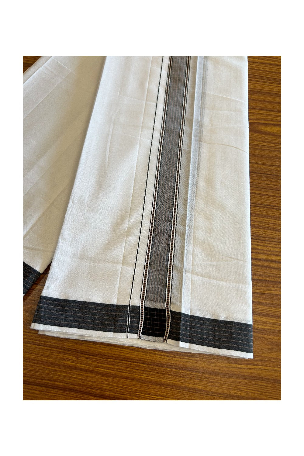 19% Disocunt! NEW PURE WHITE HANDLOOM UNAKKUPAAV Balaramapuram - 100% Cotton Double Pure White - Mundu/Dhoti - 100x100 1.75 inch BLACK & BROWN Silver Kasavu Striped Kara 3.94 mtrs - 1KK5047REA