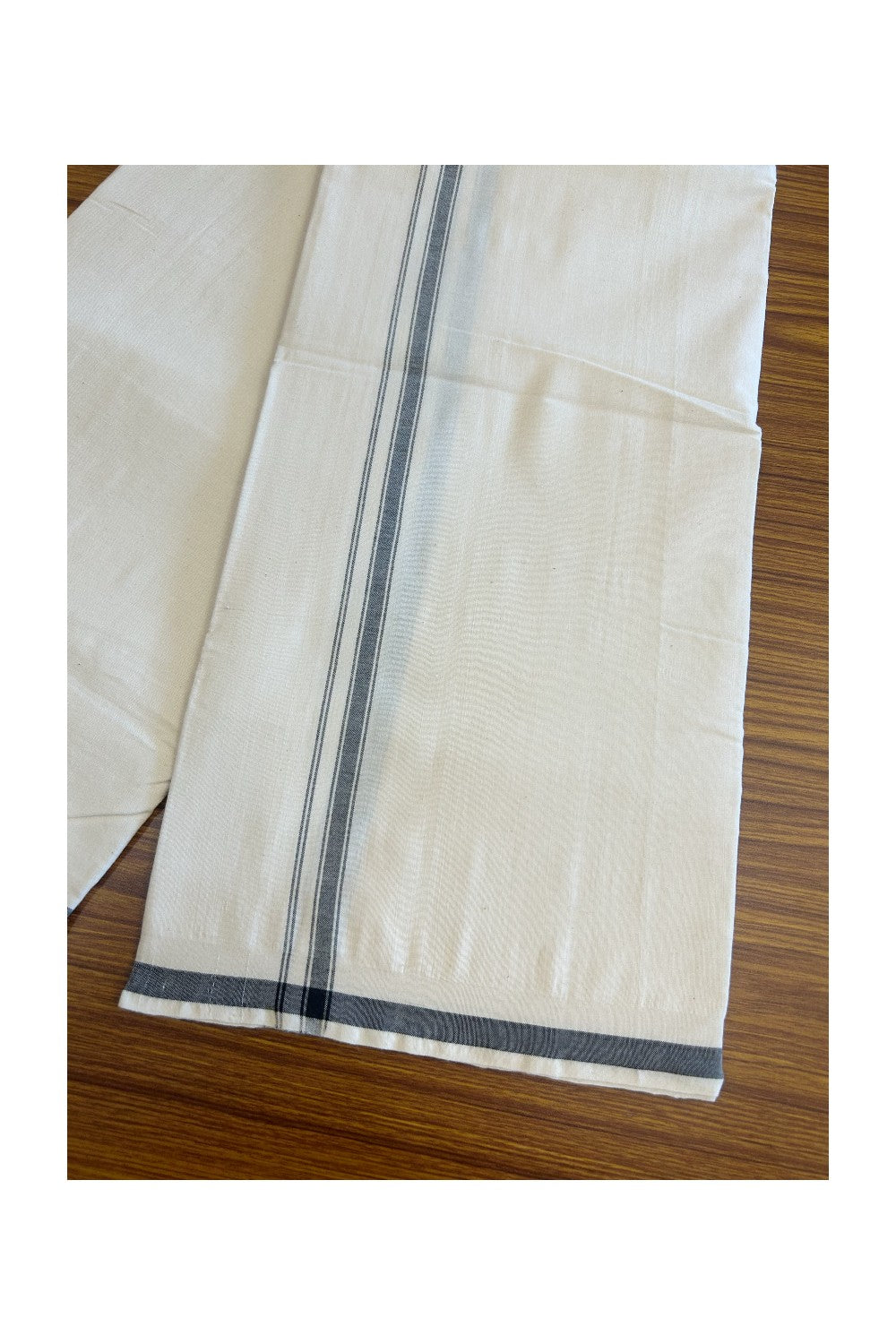 32% Discount ! KaithariKada 100% Cotton Balaramapuram HANDLOOM Off white (Unbleached) Single Mundu/Dhoti -  0.75 inch Ash  Black Kara - 2.