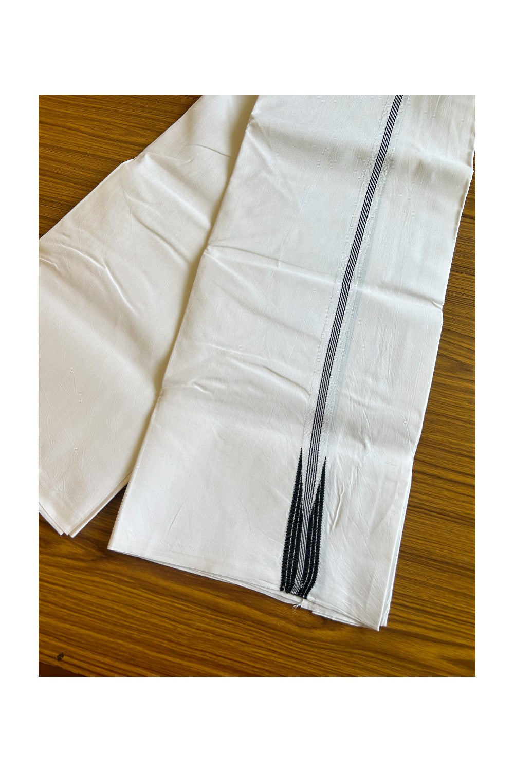 31% DISCOUNT ! KaithariKada Balaramapuram 100%  COTTON SINGLE PURE WHITE Mundu/Dhoti-100X100- 1 Inch  Puliyilakkara Black Striped Chutty- 10KK487KK