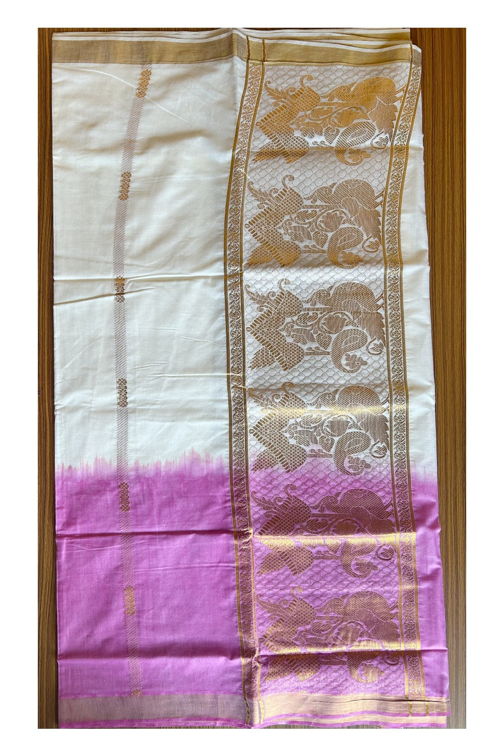 15% Discount! Kaitharikada Kerala Cotton Saree - Purple Colour Dyed & 24 inch Kasavu Saree with Peacock Pattern Putta Design- 18KK1003HAR