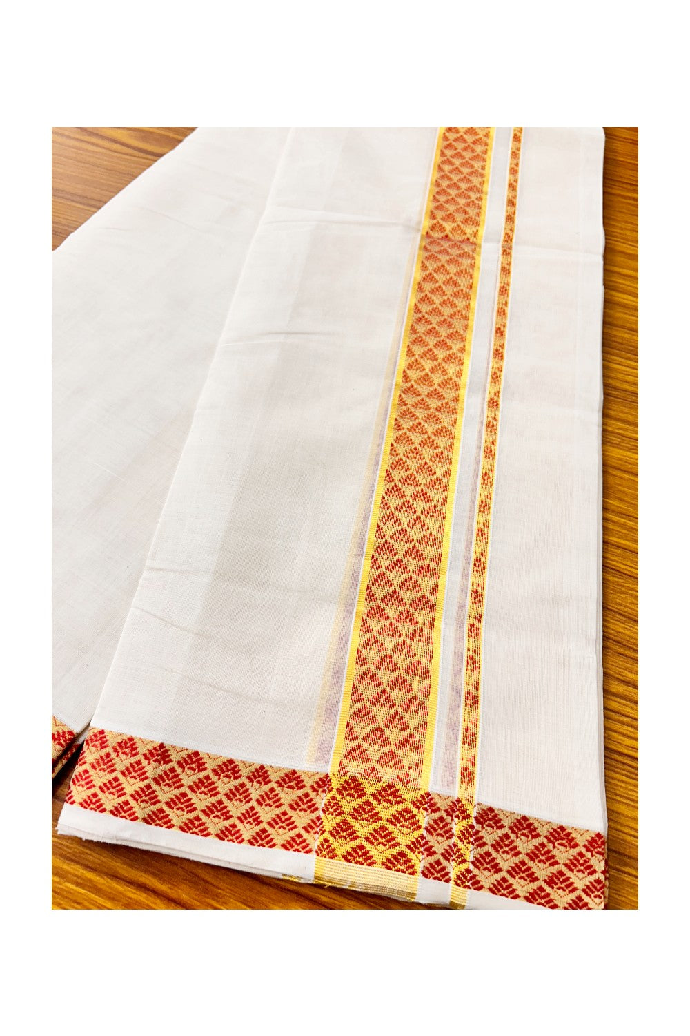 18 % DISCOUNT ! KaithariKada HANDLOOM Unakkupaav Balaramapuram - 100% PURE Cotton 4.44 Meter Off White Double Mundu/Dhoti - Brick Red Flower & KASAVU DESIGN 2.5 Inch  KARA- ABH19