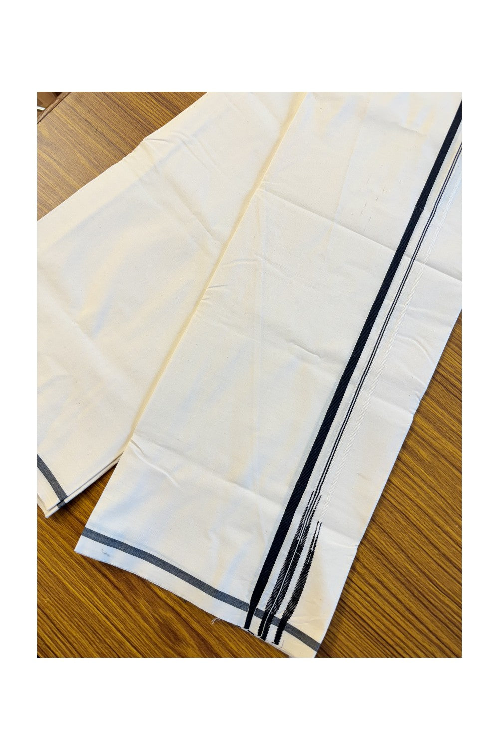 28% DISCOUNT ! KaithariKada Balaramapuram 100%  COTTON SINGLE OFF WHITE Mundu/Dhoti-100X100-  1 cm double Black Puliyilakkara- 2KK204ASH