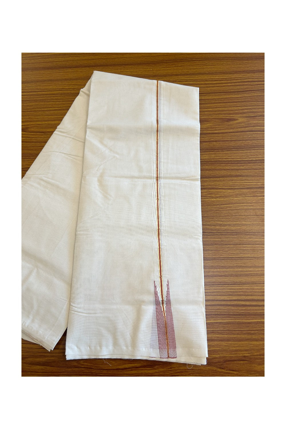 21% DISCOUNT!! KaithariKada Balaramapuram 100% Cotton Off white (Unbleached) Double  Mundu/Dhoti-100x100  Kasavu Red Chutty & stripes - 5KK67RAM