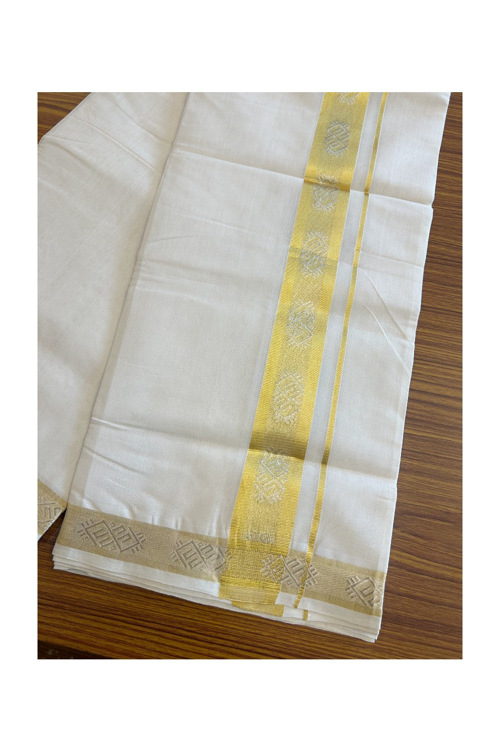 30% DISCOUNT ! KaithariKada HANDLOOM Unakkupaav Balaramapuram - 100% PURE Cotton Off White - (Unbleached) Double Mundu/Dhoti - 2.5 inch Gold Kasavu & Silver Design Kara - 23KK5105RAM