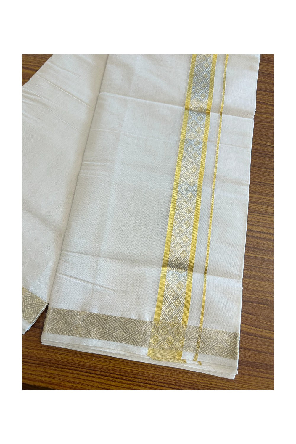 30% DISCOUNT ! KaithariKada HANDLOOM Unakkupaav Balaramapuram - 100% PURE Cotton Off White - (Unbleached) Double Mundu/Dhoti - 2.5 inch Gold Kasavu & Silver Kasavu Design Kara - 24KK5105RAM