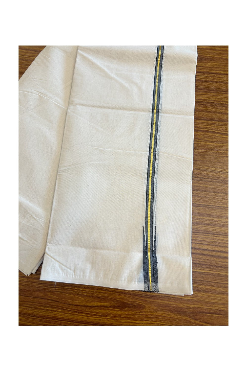 23% DISCOUNT! KaithariKada Balaramapuram 100% Cotton Double Off white - (Unbleached) - Mundu/Dhoti-100x100 - 1.cm Chutty Puliyilakkara Black & Kasavu Kara- Onam Collection - 48