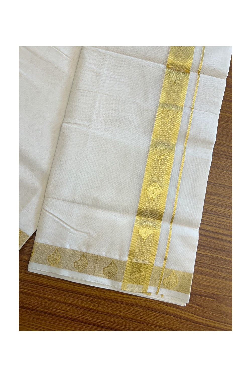 30% DISCOUNT ! KaithariKada HANDLOOM Unakkupaav Balaramapuram - 100% PURE Cotton Off White - (Unbleached) Double Mundu/Dhoti - 2.25 inch Gold Kasavu Design Kara - 27KK5105RAM