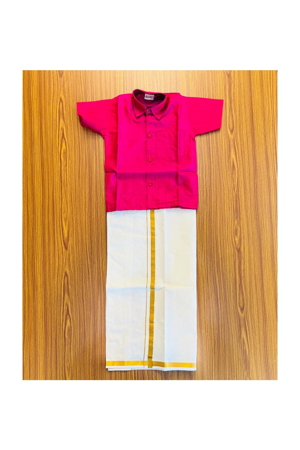 10% DISCOUNT !!! Yuvraj-Traditional South Indian Kids Shirt & Dhoti- Magenta Shirt Off white Kasavu Dhoti Age 2 - 4KK93YUV2.