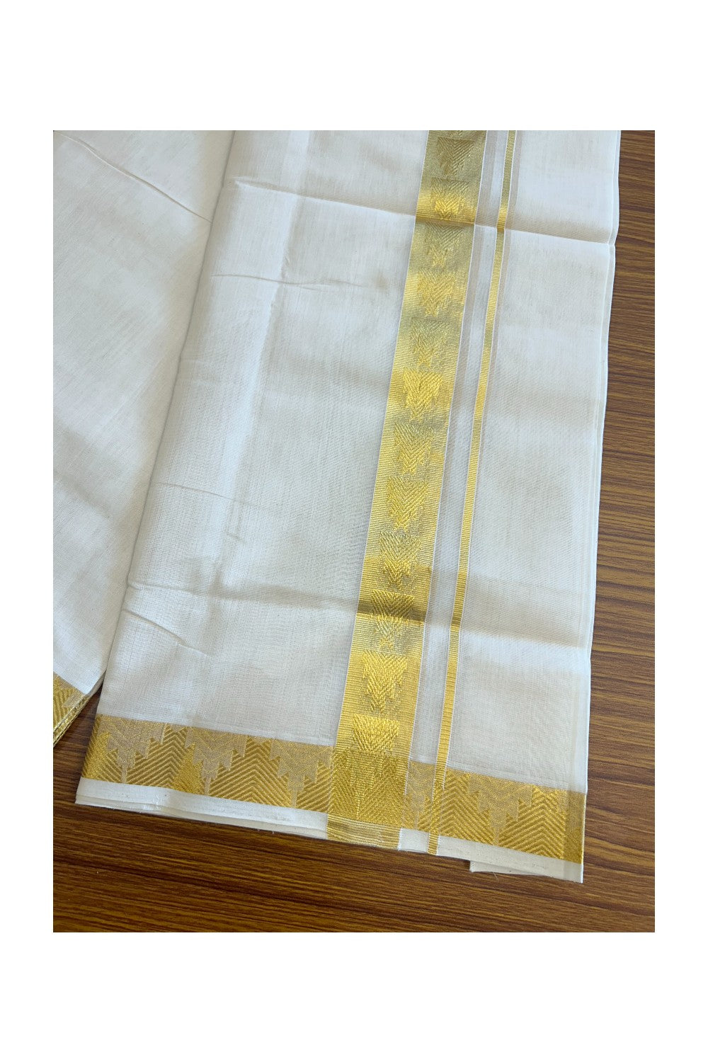 30% DISCOUNT ! KaithariKada HANDLOOM Unakkupaav Balaramapuram - 100% PURE Cotton Off White - (Unbleached) Double Mundu/Dhoti - 2.25 inch Gold Kasavu Design Kara - 4KK5107ABH