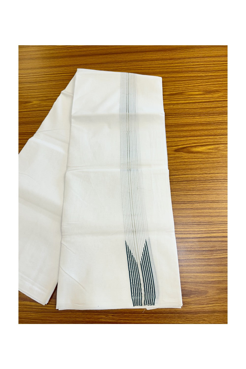 26% DISCOUNT ! KaithariKada Balaramapuram 100% Cotton PURE WHITE Double Dhoti/Mundu-  1.25 inch 12 Line Puliyilakkara Chutty Green & Silver Kasavu Kara - 41KK5043ASH