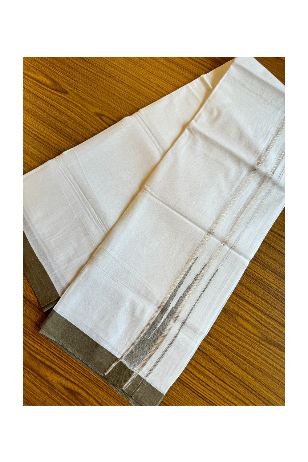 21% DISCOUNT!! Kaitharikada Balaramapuram 100% Cotton PURE WHITE Double Mundu/Dothi-100x100 Puliyilakkara CHUTTY 1.75 Inch Sage Green & SILVER STRIPED Cotton Kara - 46KK424CEE