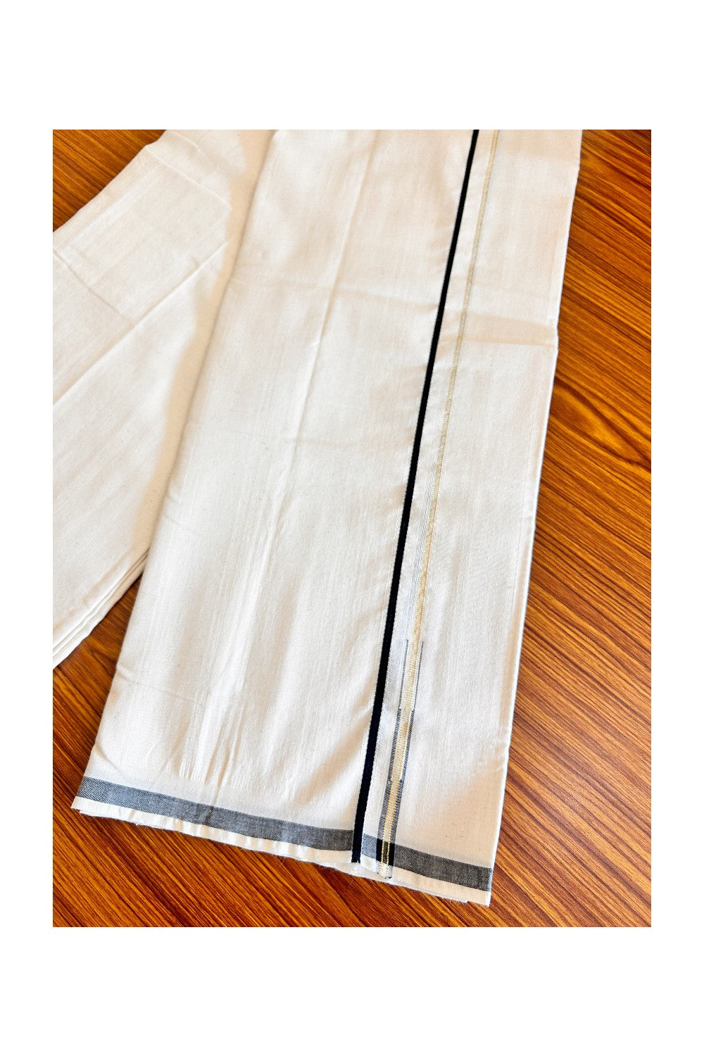 20% Discount ! KaithariKada 100% Cotton Balaramapuram HANDLOOM Single Mundu/Dhoti - Off White (unbleached) 0.5 cm Black striped kara & kasavu puliyilakara