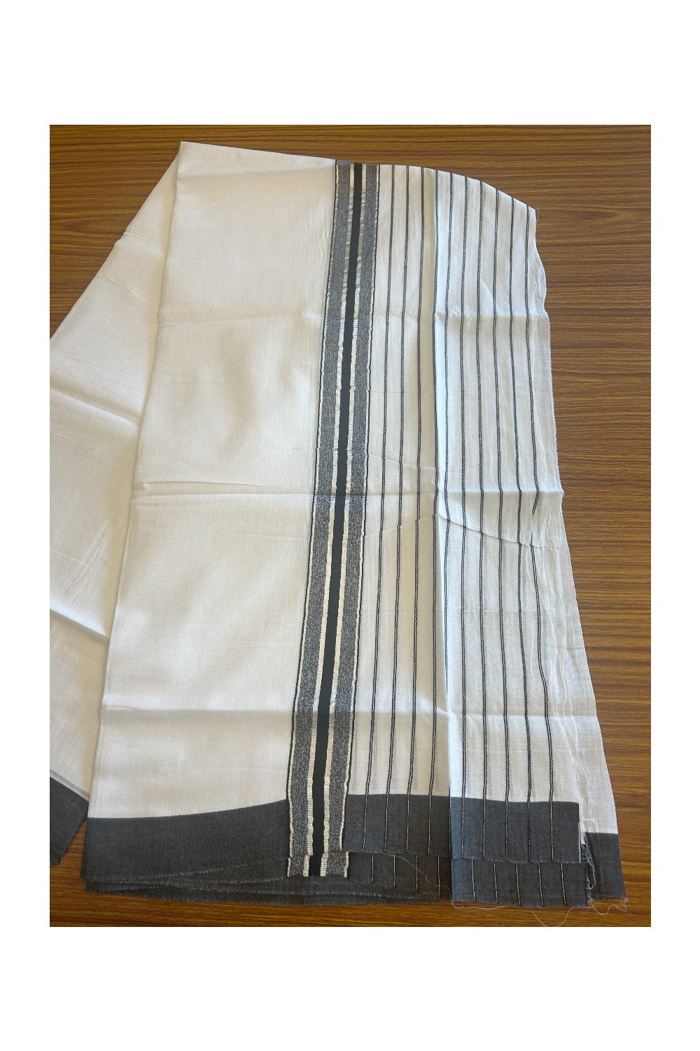 20% Discount !! KaithariKada Balaramapuram Double PURE WHITE Mundu/Dhoti- 100x80 - 7 inch Black & Silver Striped kara - 3.90 mtr - 5KK5112PMC