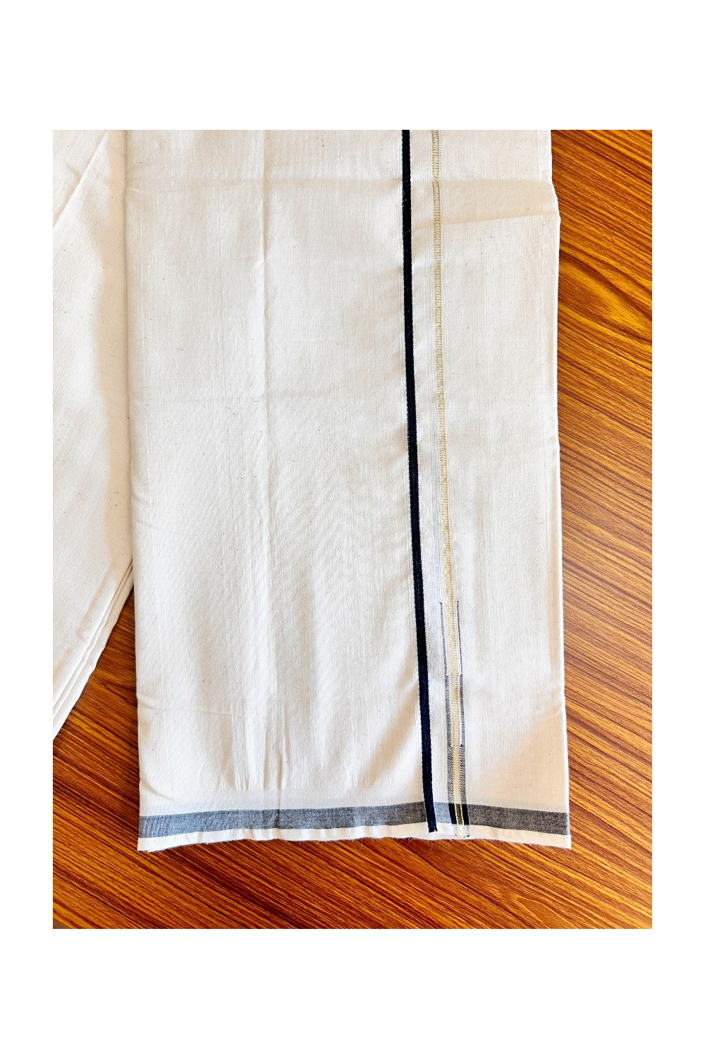 20% Discount ! KaithariKada 100% Cotton Balaramapuram HANDLOOM Single Mundu/Dhoti - Off White (unbleached) 0.5 cm Black striped kara & kasavu puliyilakara