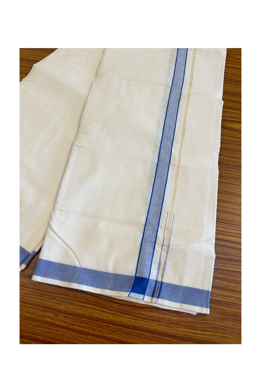 32% Discount KaithariKada 100% Cotton Balaramapuram HANDLOOM Single Mundu/Dhoti - Off White - (Unbleached) Puliyilakara chutty Kasavu & 0.5 inch Blue Kara - 5KK499KK.