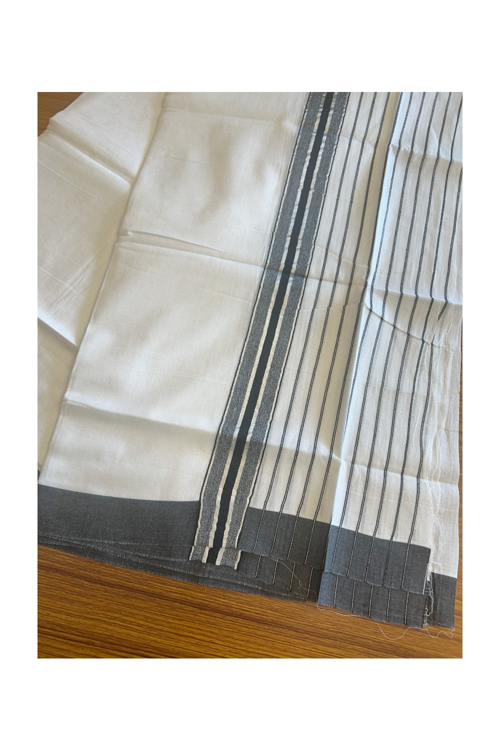 20% Discount !! KaithariKada Balaramapuram Double PURE WHITE Mundu/Dhoti- 100x80 - 7 inch Black & Silver Striped kara - 3.90 mtr - 5KK5112PMC