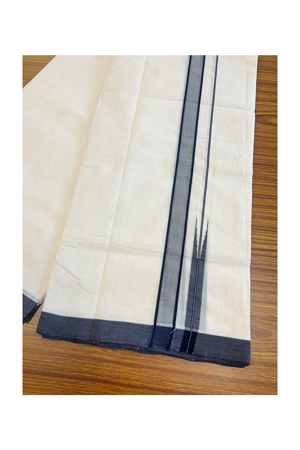 26% DISCOUNT!! KaithariKada HANDLOOM UNAKKUPAAV Balaramapuram - 100% PURE Cotton OFF White Double - (Unbleached) Mundu/Dothi - 1 inch Puliyilakkara Black Stripes chutty - 6KK5049REA