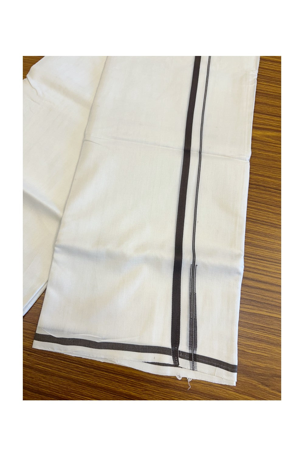 19% DISCOUNT!!  KaithariKada Balaramapuram 100% Cotton PURE WHITE Double Mundu/Dhoti-100x100 1 cm Puliyilakkara Black Chutty Kara - 6KK5066KK