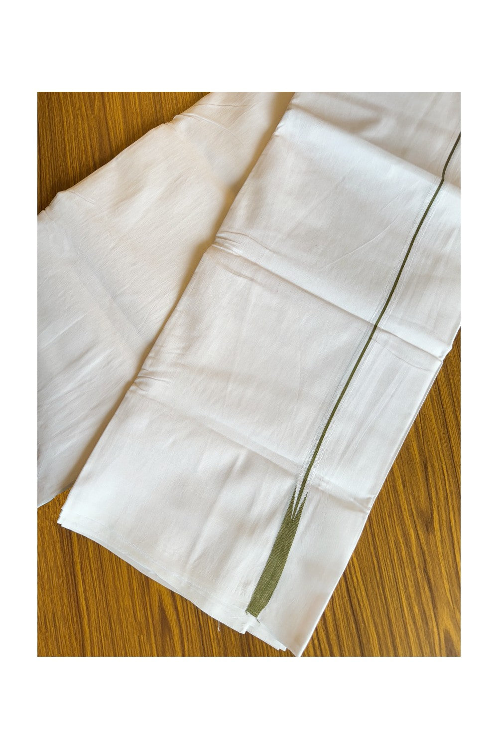 19% DISCOUNT!! KaithariKada Balaramapuram 100% Cotton PURE WHITE Double Mundu/Dhoti-100x100  Puliyilakkara 1.5 cm 1 line sage green chutty - 77KK412ASH