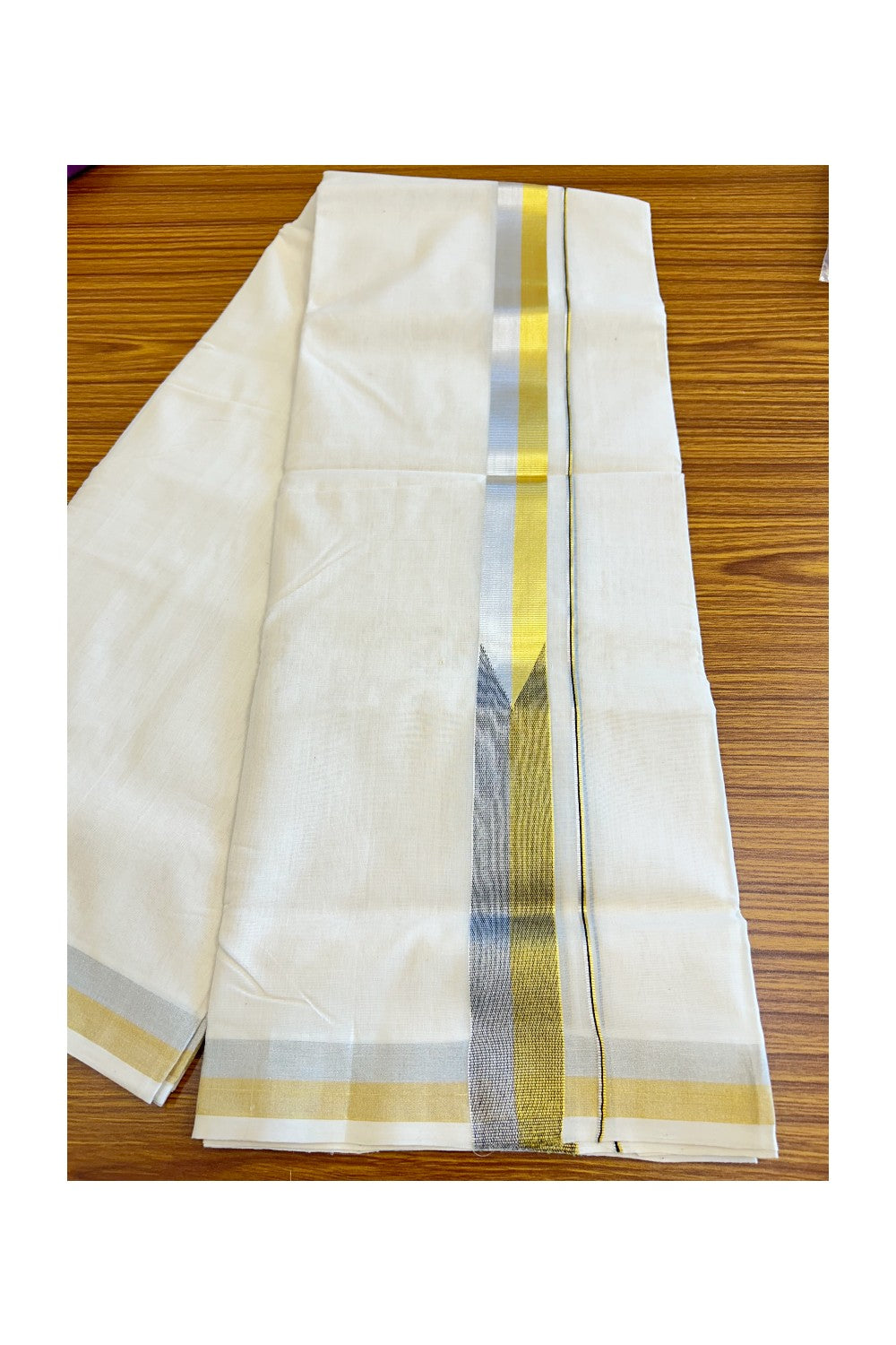 18 % DISCOUNT ! KaithariKada HANDLOOM Unakkupaav Balaramapuram - 100% PURE Cotton Off White Double Mundu/Dhoti - Silver & Gold Kasavu Black Chutty - 8KK5020RAM