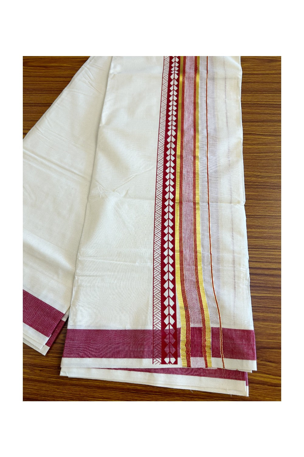 32% Discount !! KaithariKada Balaramapuram 100% Cotton Off white Double Mundu/Dhoti - 80x72 - 3.25 Inch Kasavu Red & white shaded pattern printed kara - 86KK470VIN