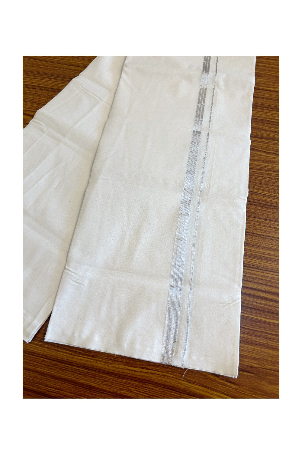 18% DISCOUNT ! KaithariKada Balaramapuram 100% COTTON SINGLE OFF WHITE Mundu/Dhoti-Twisted 100s Thread- 1 inch Silver Striped - 9KK497ASH