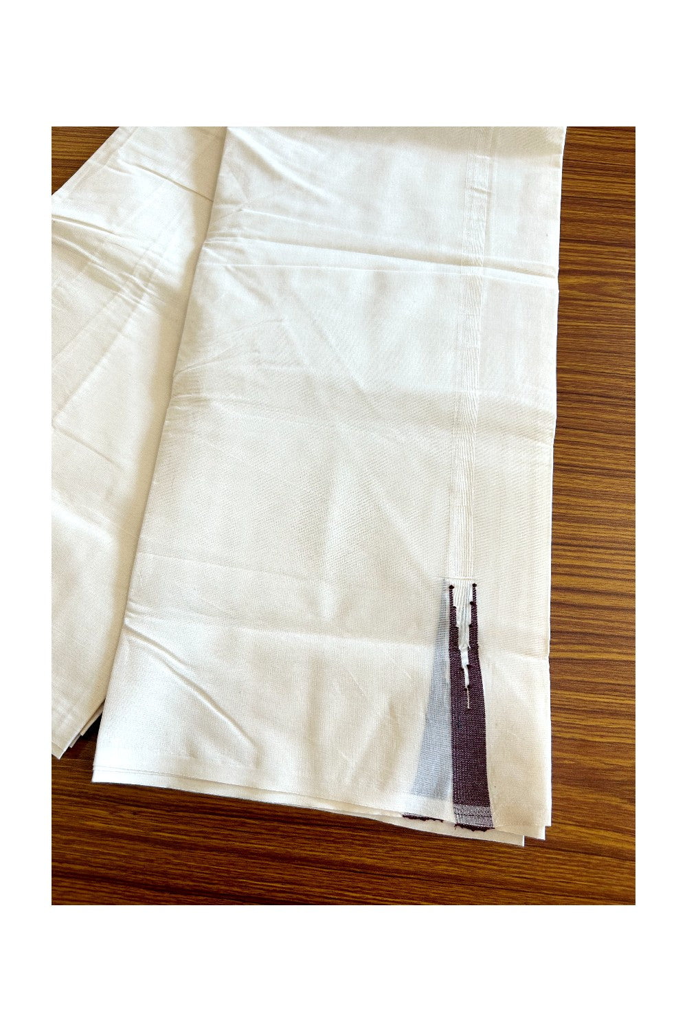 20% DISCOUNT!! KaithariKada Balaramapuram 100% Cotton Double off white (Unbleached) Mundu/Dhoti- 100x100 - 0.5 inch Brown Chutty - 9KK5063KK