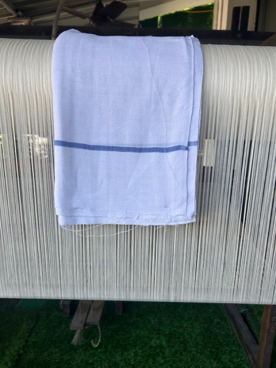 Kaitharikada - HANDLOOM Pure Cotton Kerala Towel - Thorthu - White Body & Blue kara - 1KK480KAL