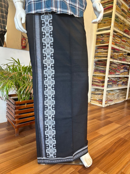 23% Discount!! Kaitharikada Pure Cotton - Single Kaily / Lungi - 4.75 inch White printed kuppadam kara with Black colour body - 6KK496AST