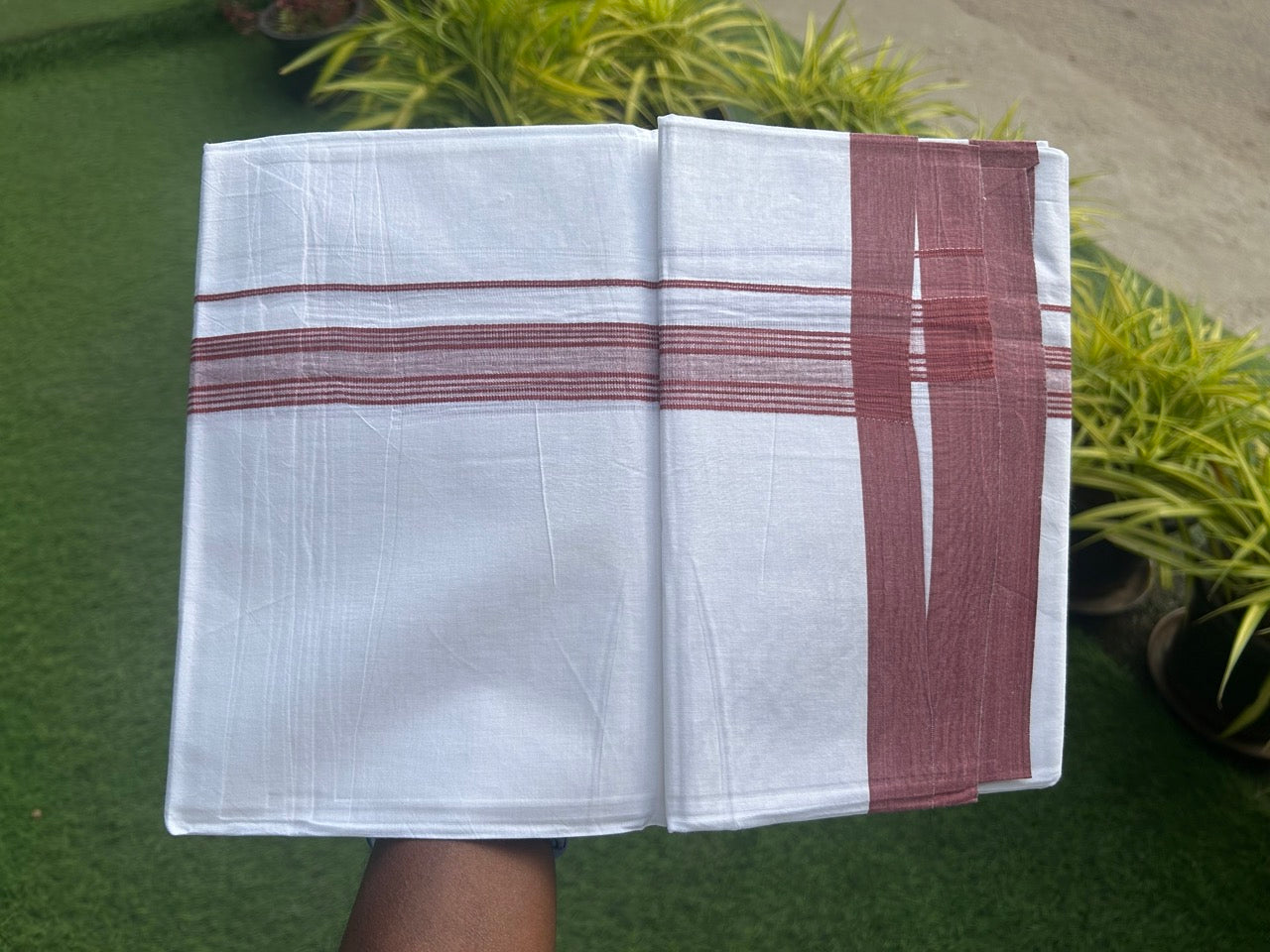 8% Discount ! Kaitharikada Balaramapuram 100% Cotton PURE WHITE SINGLE Mundu/Dothi- 1.75 inch Light Maroon Striped Kara (2 meter / 4 muzham) - 3KK5018GAN