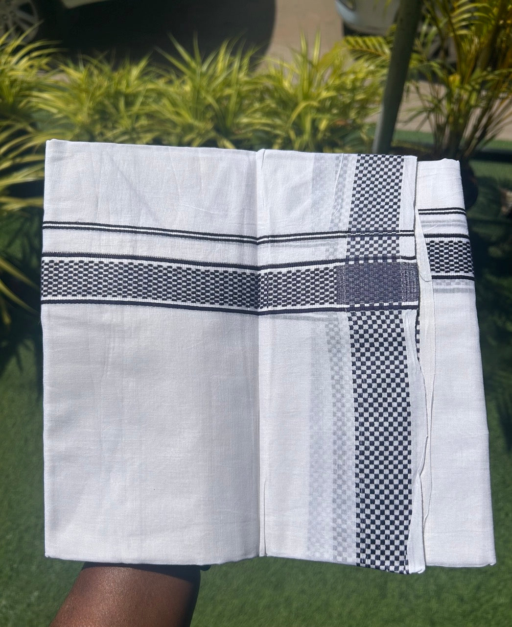 20% DISCOUNT! KaithariKada Balaramapuram 100% Cotton Double PURE white Mundu/Dhoti - 100x80 - 1.75 Inch Navy Blue Check Kara - 30KK5112PMC