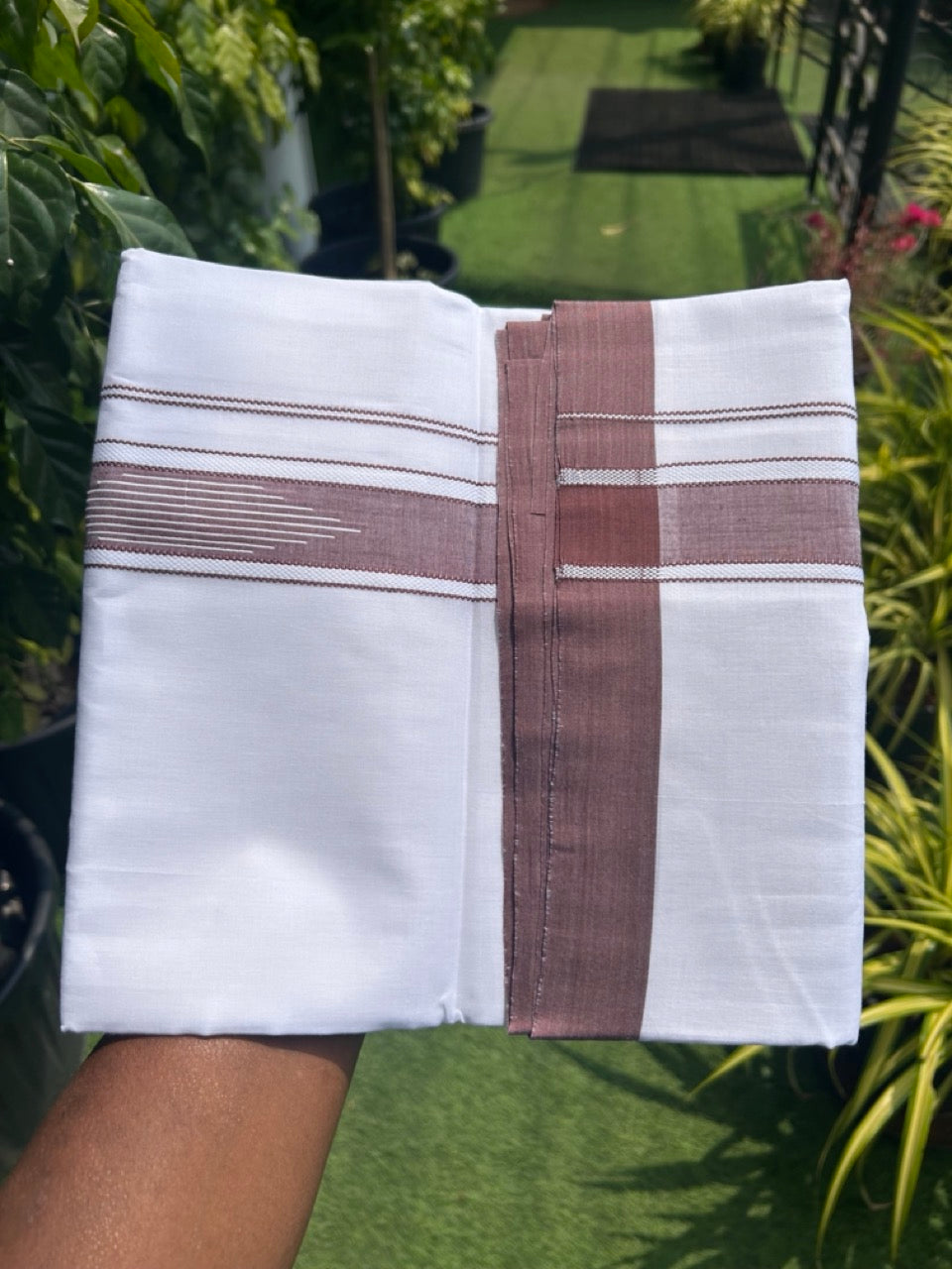 20% DISCOUNT! KaithariKada Balaramapuram 100% Cotton PURE WHITE Double Mundu/Dhoti-100x80 2.25 inch DARK BROWN shaded designer kara - 1KK5116MR