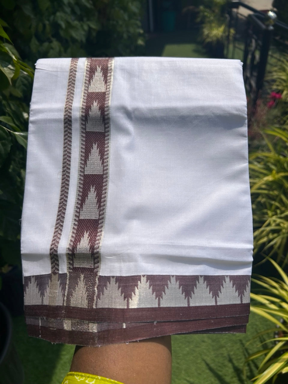 20% DISCOUNT! KaithariKada Balaramapuram 100% Cotton Double PURE white Mundu/Dhoti - 100x80 - 2 Inch Brown & Silver kasavu Temple Design Kara - 9KK5118PMC