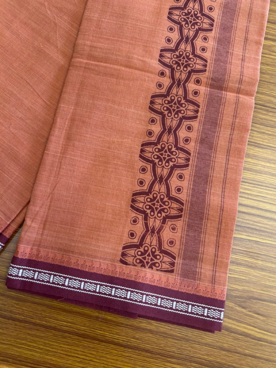 12% Discount!!! Kaitharikada Pure Cotton - Single Kaily / Lungi - 4 inch Maroon printed kuppadam kara with Kavi colour body - 14KK8013AS