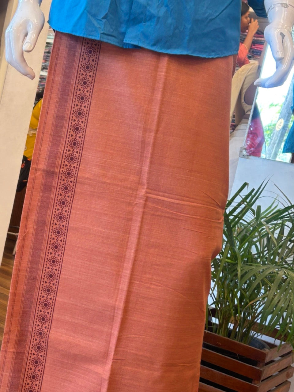 12% Discount!!! Kaitharikada Pure Cotton - Single Kaily / Lungi - 3.25 inch Maroon printed kuppadam kara with Kavi colour body - 13KK8013AS