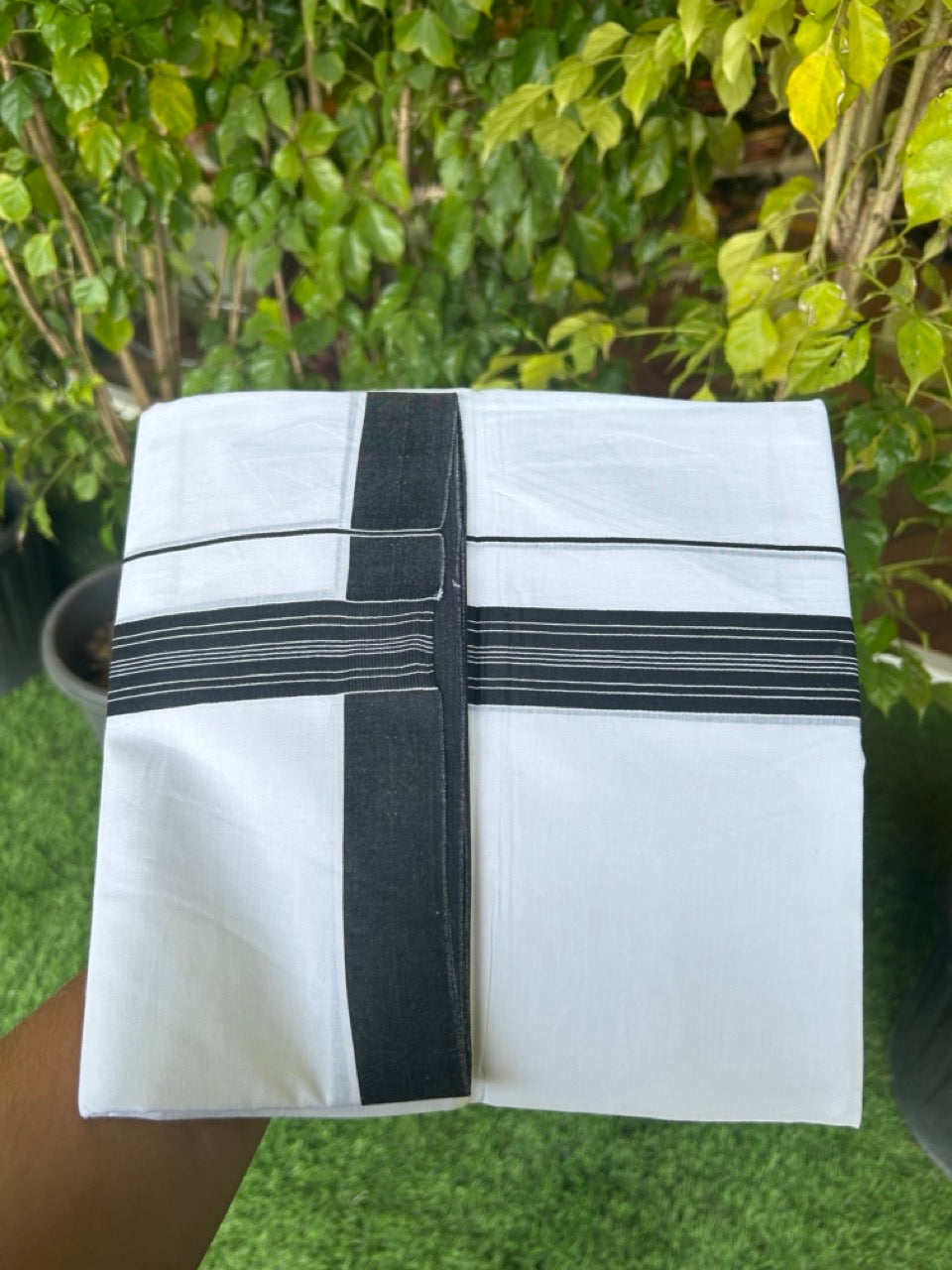 20% DISCOUNT! KaithariKada Balaramapuram 100% Cotton Double PURE white Mundu/Dhoti - 100x80 - 1.5 Inch Black Center Striped Kara - 16KK5135GAN