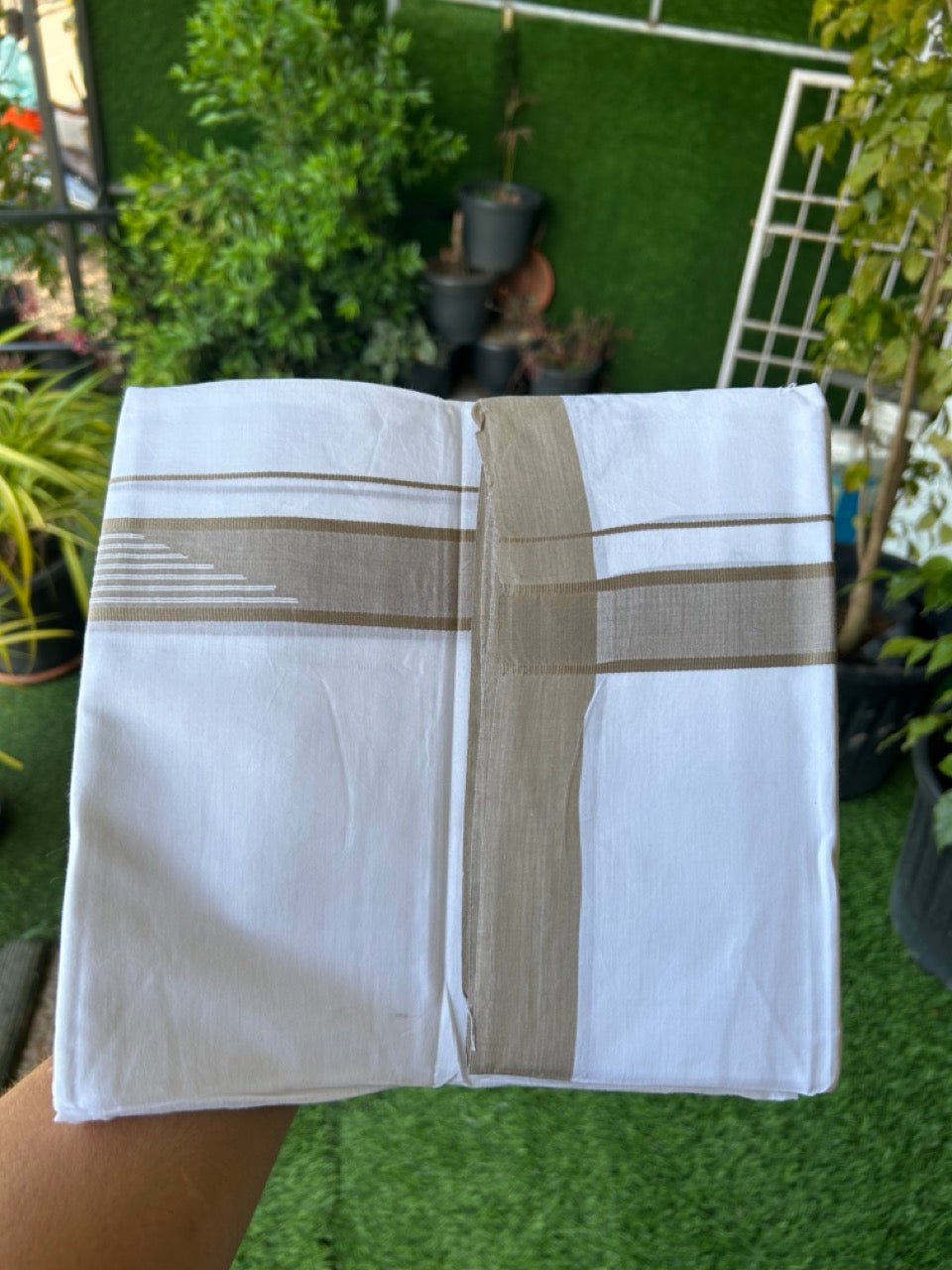 20% DISCOUNT! KaithariKada Balaramapuram Double PURE WHITE 100% Cotton Mundu/Dhoti - 100x80 - 1.5 inch Jacquard Light Brown Kara Putta Design - 38KK5139THI