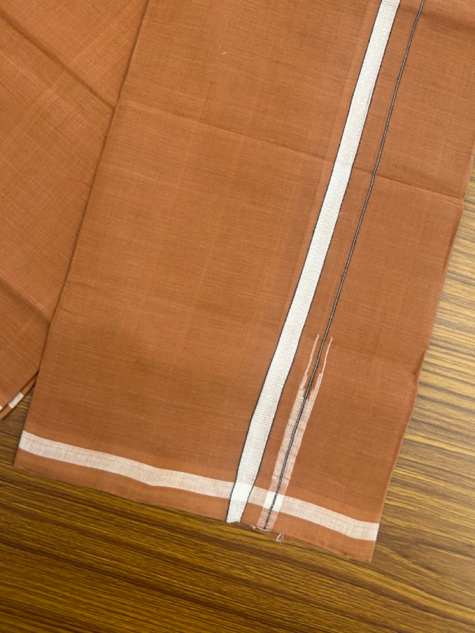 10% Discount !! KaithariKada 100% Pure Cotton - HANDLOOM Single Mundu/Dhoti  KAVI Brown COLOUR BODY & 0.5 inch Puliyilakkara White Black Chutty Kara- 1KK8015EL