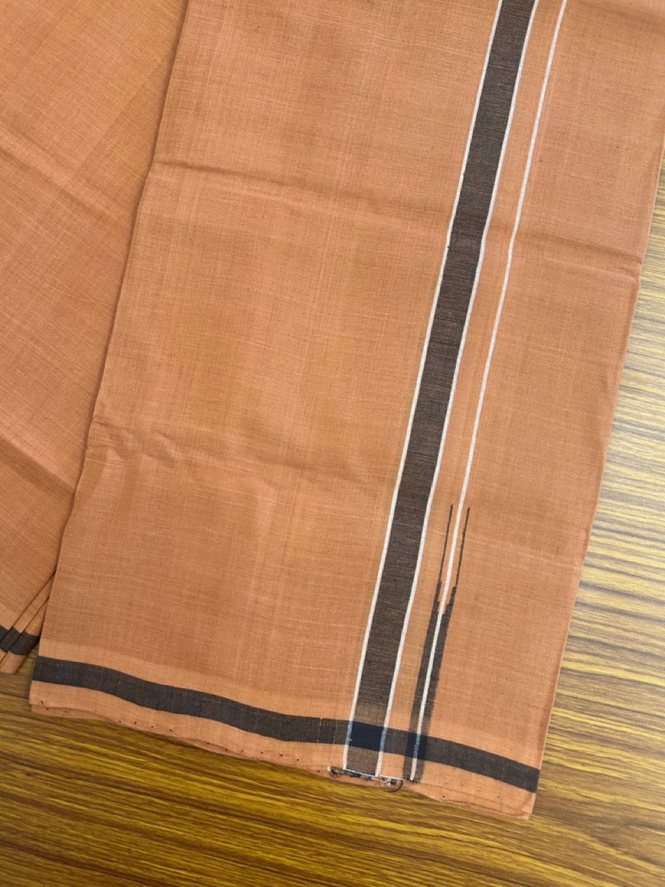 10% Discount !! KaithariKada 100% Pure Cotton - HANDLOOM Single Mundu/Dhoti  KAVI Brown COLOUR BODY & 0.75 inch Puliyilakkara Black Shaded Chutty Kara- 15KK8015EL