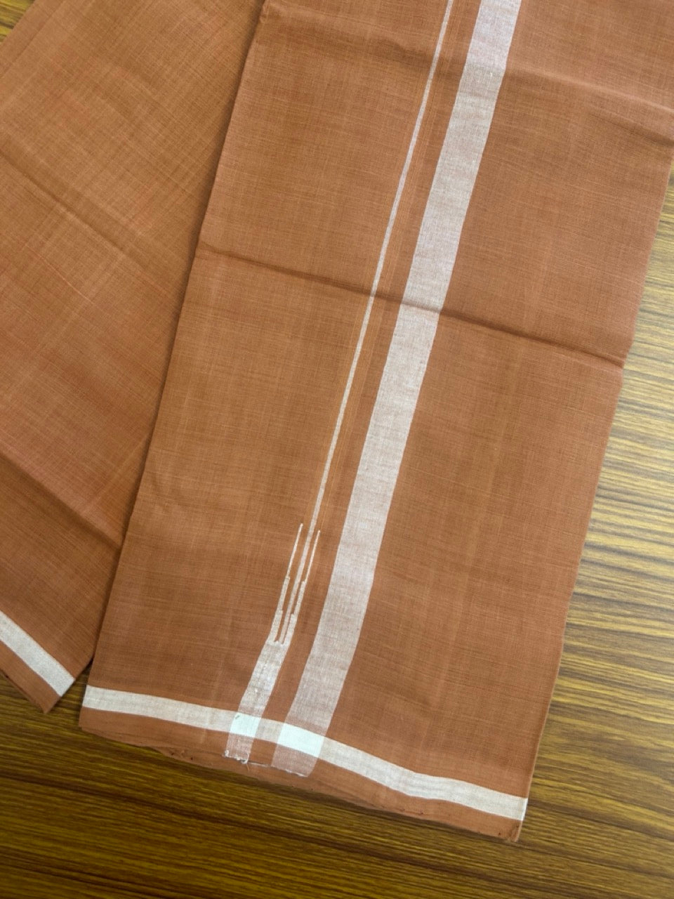 10% Discount !! KaithariKada 100% Pure Cotton - HANDLOOM Single Mundu/Dhoti  KAVI Brown COLOUR BODY & 0.75 inch Puliyilakkara White Shaded Chutty Kara- 18KK8015EL