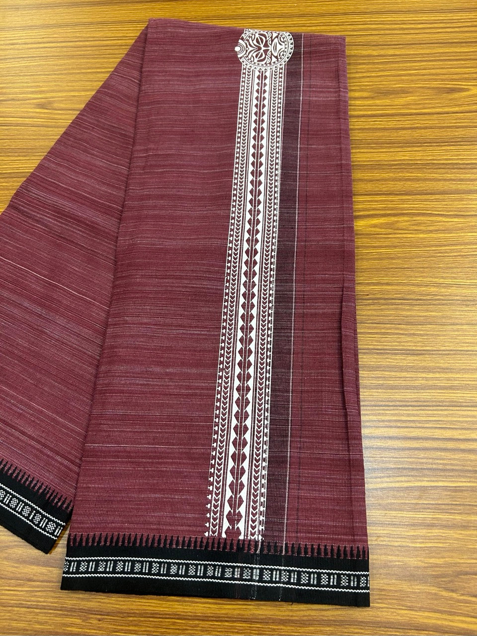 18% Discount!!! Kaitharikada Pure Cotton - Single Kaily / Lungi -  2.75 inch Printed kara with White & Maroon colour body Kuppadam Border (2 meter / 4 muzham) - 13KK8016AS