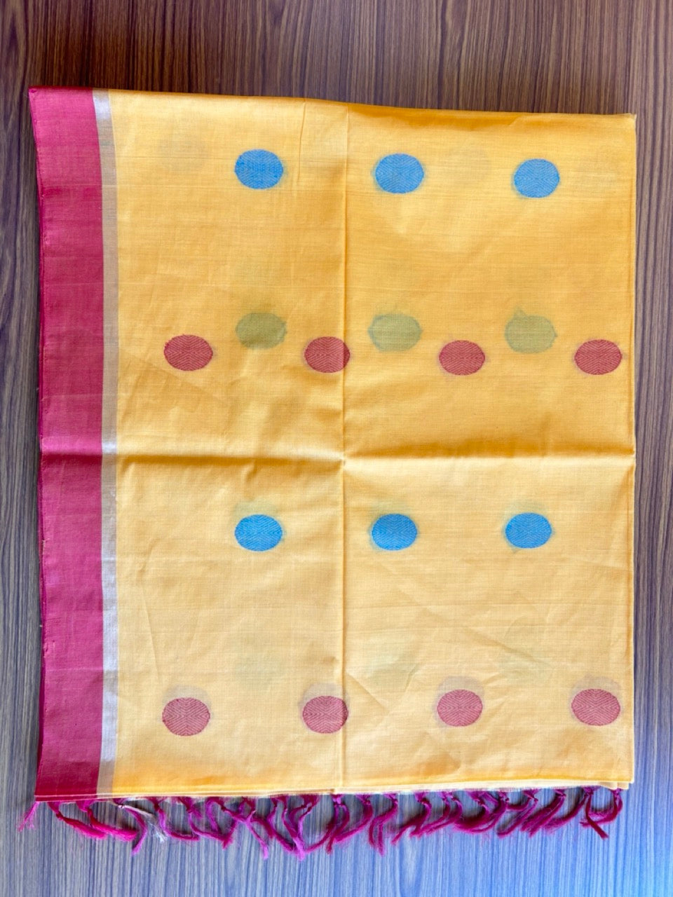 KaithariKada- HANDLOOM UNAKKUPAAV Balaramapuram  Saree - 100% PURE Cotton - Yellow Red & Blue Design - 9KK1002KHA