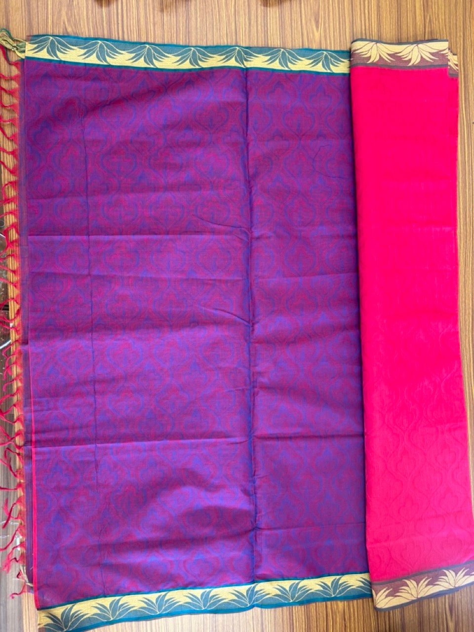 Kerala Colour Cotton Saree - Dark Reddish Pink Blue Green & Sand Brown Flower Design Kara - Kaitharikada - 7KK1007RJT