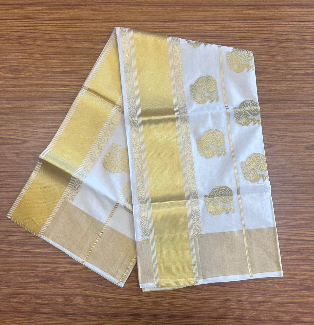 KaithariKada HANDLOOM MILPAAV Balaramapuram Kerala Saree for Women- 100% PURE Cotton - 24 Inch Gold Kasavu Peacock PATTERN DESIGN Kara - 2KK1009KK