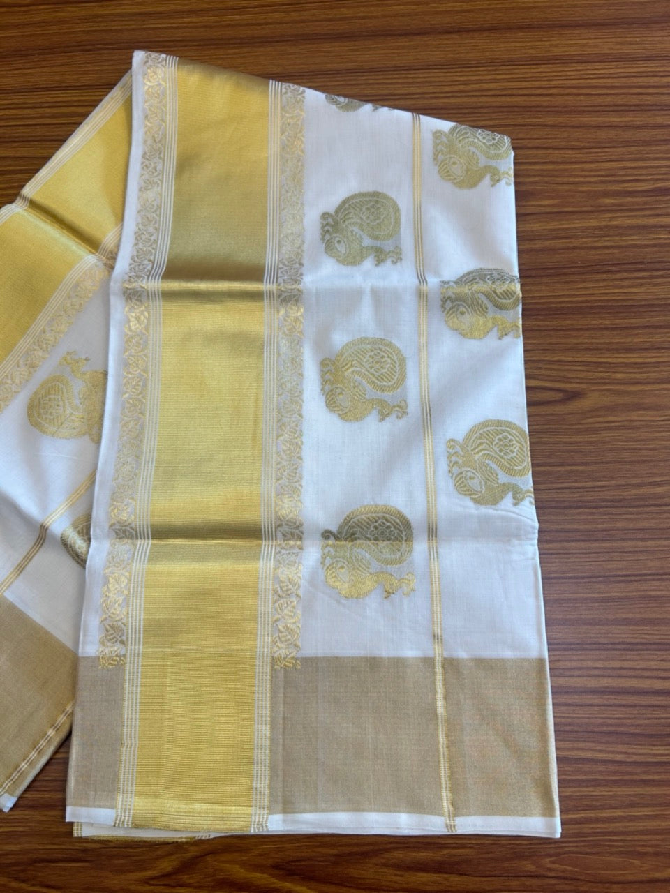 KaithariKada HANDLOOM MILPAAV Balaramapuram Kerala Saree for Women- 100% PURE Cotton - 24 Inch Gold Kasavu Peacock PATTERN DESIGN Kara - 2KK1009KK